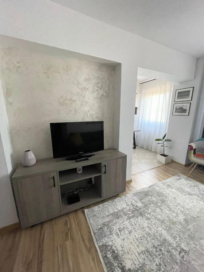 Cozy Apartment - Near Airport And Palas Mall Iasi Exterior foto