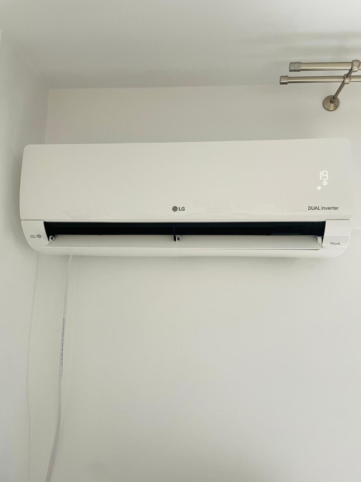 Cozy Apartment - Near Airport And Palas Mall Iasi Exterior foto